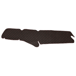 COUVRE TABLEAU DE BORD NOIR LISERE ROUGE SCANIA R/S 2017